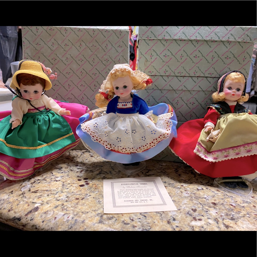 3 Madame Alexander International Collection Dolls